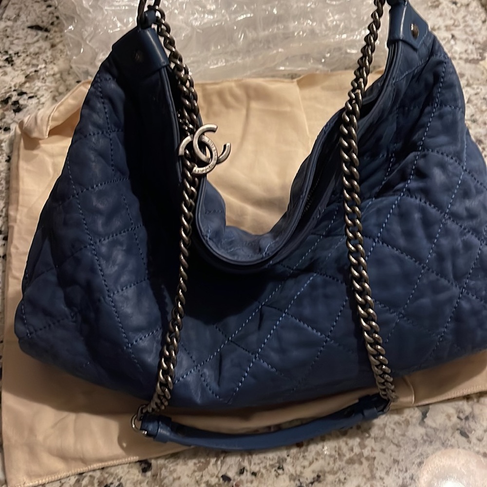 Chanel Coco Hobo Bag - Picture 2 of 15